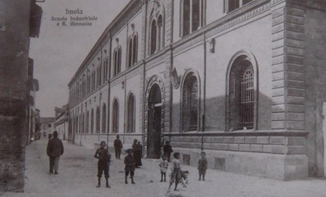 Scuola Industriale e Regio Ginnasio poi Scuole Carducci nel 1882